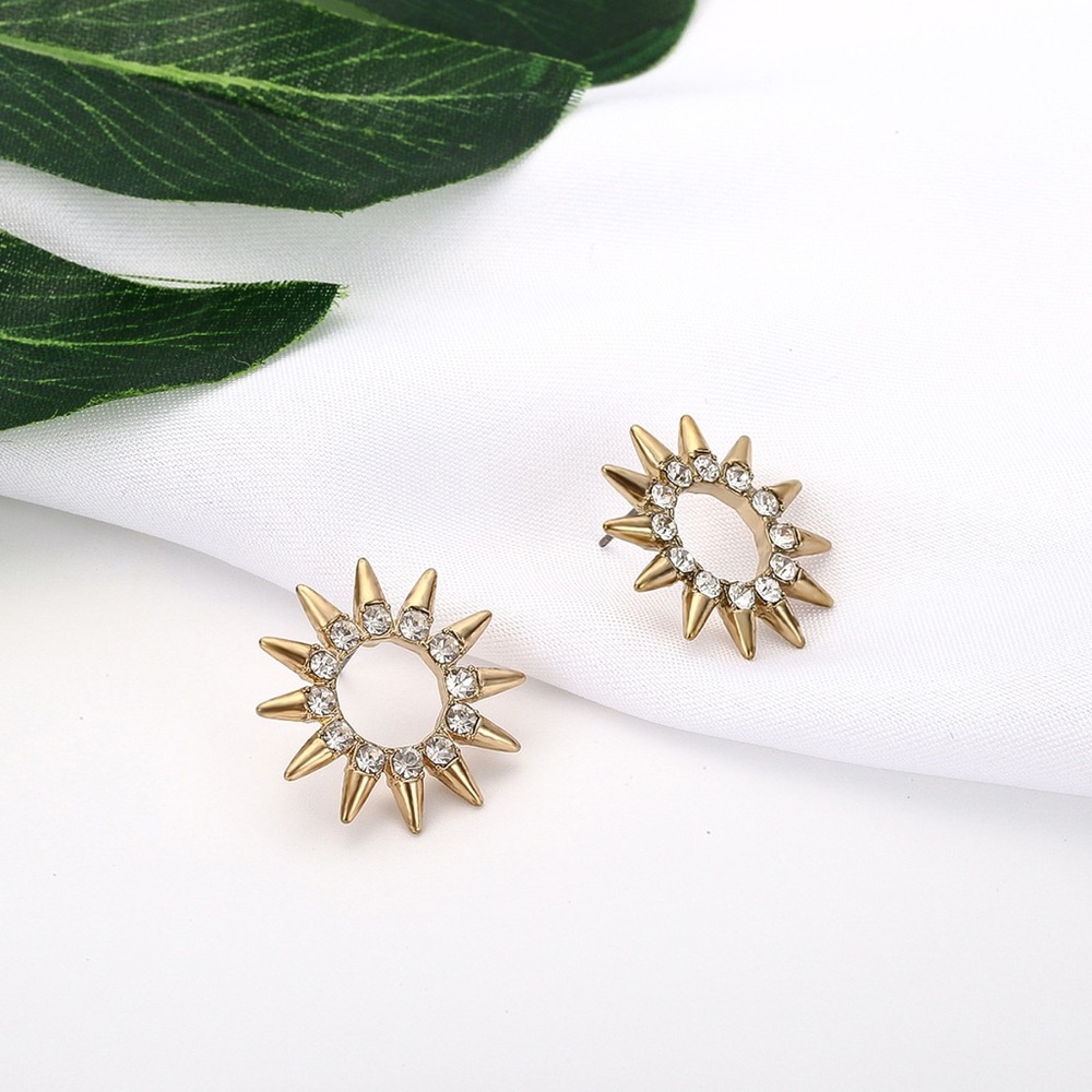 2/$20!  Gold & Crystal Sun Ray Stud Earrings - Picture 3 of 8